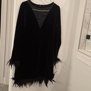 Women's evening dress Faux Feather Trim